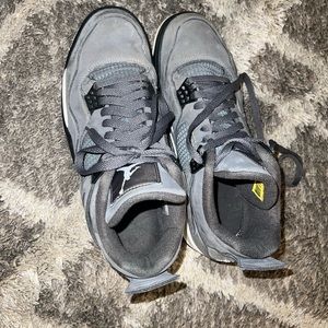 Air Jordans 4 Retro Cool Gray